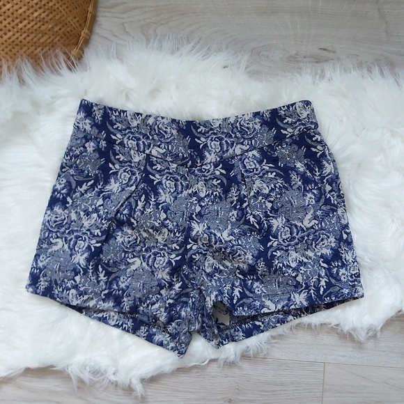 OASAP Pants - Floral OASAP upholstery fabric blue shorts